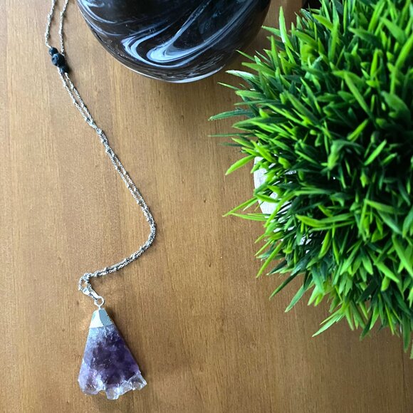 Real Amethyst and Sterling Silver Crystal Essential Oil Diffuser Necklace (NEW!) - Picture 2 of 7